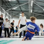 Занятия йогой, фитнесом в спортзале Davinci judo Красноярск