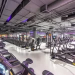 Занятия йогой, фитнесом в спортзале DDX FITNESS Химки