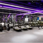 Занятия йогой, фитнесом в спортзале DDX FITNESS Москва