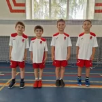 Занятия йогой, фитнесом в спортзале Дебют Москва