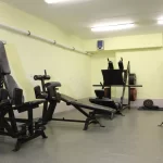 Занятия йогой, фитнесом в спортзале Дебют Москва