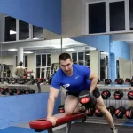 Занятия йогой, фитнесом в спортзале Дебют Волгоград