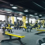 Занятия йогой, фитнесом в спортзале Delta Sport Москва