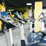 Занятия йогой, фитнесом в спортзале Delta Sport Москва