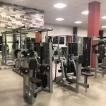 Занятия йогой, фитнесом в спортзале Deltafit Калининград