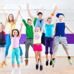Занятия йогой, фитнесом в спортзале Детская танцевальная школа So dance Омск
