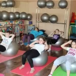 Занятия йогой, фитнесом в спортзале Детский клуб Джамп Екатеринбург