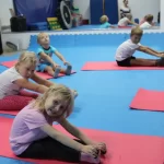 Занятия йогой, фитнесом в спортзале Детский клуб Тигруля Москва