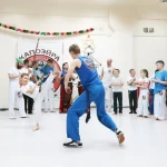 Занятия йогой, фитнесом в спортзале Детский Спортивно-развивающий клуб РИО секция капоэйра Новороссийск