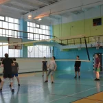 Занятия йогой, фитнесом в спортзале Детско-юношеская спортивная школа Малахит Асбест