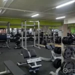 Занятия йогой, фитнесом в спортзале De-Vision Sport, отдел продаж Санкт-Петербург
