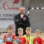 Занятия йогой, фитнесом в спортзале ДФК Открытие Калининград