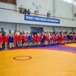 Занятия йогой, фитнесом в спортзале ДФК Титан Москва