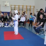 Занятия йогой, фитнесом в спортзале Дюск КК Ояма ДО, школа Каратэ Кёкусинкай, клуб Oyama-do Санкт-Петербург