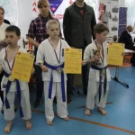 Занятия йогой, фитнесом в спортзале Дюск КК Ояма ДО, школа Каратэ Кёкусинкай, клуб Oyama-do Санкт-Петербург