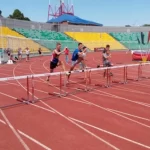 Занятия йогой, фитнесом в спортзале ДЮСШ 2 по легкой атлетике Краснодар