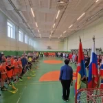 Занятия йогой, фитнесом в спортзале ДЮСШ № 22 по флорболу Омск
