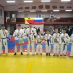 Занятия йогой, фитнесом в спортзале ДЮСШ армейского рукопашного боя Пермь