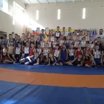 Занятия йогой, фитнесом в спортзале ДЮСШ Свердловского района, зал греко-римской борьбы Пермь