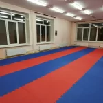 Занятия йогой, фитнесом в спортзале Dodze Красноярск