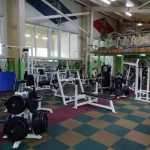 Занятия йогой, фитнесом в спортзале ДС Дружба Уссурийск
