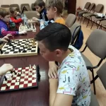 Занятия йогой, фитнесом в спортзале Два Короля, Детский Шахматный клуб Москва