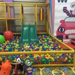 Занятия йогой, фитнесом в спортзале Джунгли парк Нижний Тагил