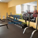 Занятия йогой, фитнесом в спортзале Эдем Челябинск