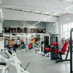 Занятия йогой, фитнесом в спортзале Эфир Новороссийск