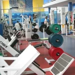 Занятия йогой, фитнесом в спортзале Эйс Москва