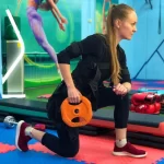 Занятия йогой, фитнесом в спортзале Экспрессфит Владивосток