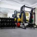 Занятия йогой, фитнесом в спортзале Емс 20 Москва