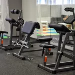 Занятия йогой, фитнесом в спортзале Energy Fitness Коряжма