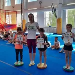 Занятия йогой, фитнесом в спортзале Energy kids Кострома