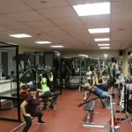 Занятия йогой, фитнесом в спортзале Energylife Новый Уренгой