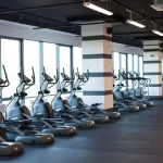 Занятия йогой, фитнесом в спортзале Energym Лесной