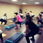 Занятия йогой, фитнесом в спортзале Эстетика ~ танцы фитнес йога Владимир