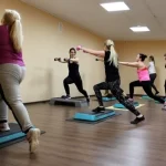 Занятия йогой, фитнесом в спортзале Эстетика ~ танцы фитнес йога Владимир