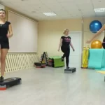 Занятия йогой, фитнесом в спортзале Эверест Санкт-Петербург