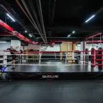 Занятия йогой, фитнесом в спортзале Evolve Gym Москва