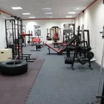 Занятия йогой, фитнесом в спортзале Family Fitness Великий Новгород