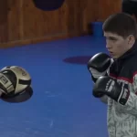 Занятия йогой, фитнесом в спортзале Фб РД академия бокса имени Суллы Сунгурова Каспийск