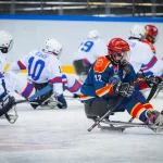 Занятия йогой, фитнесом в спортзале Федерация адаптивного хоккея Москва