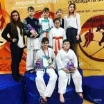 Занятия йогой, фитнесом в спортзале Федерация каратэ г. Нижневартовск спортивный клуб Тигры Сибири Нижневартовск