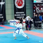 Занятия йогой, фитнесом в спортзале Федерация каратэ г. Нижневартовск спортивный клуб Тигры Сибири Нижневартовск