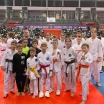 Занятия йогой, фитнесом в спортзале Федерация всестилевого каратэ России Омск