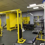 Занятия йогой, фитнесом в спортзале Фемили фиттренер Химки
