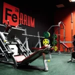 Занятия йогой, фитнесом в спортзале FeRoom Лиски