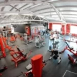 Занятия йогой, фитнесом в спортзале Ferrum Маркс