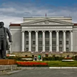 Занятия йогой, фитнесом в спортзале ФГАОУ ВО Уральский федеральный университет имени первого президента России Б. Н. Ельцина, Спорт-клуб Екатеринбург